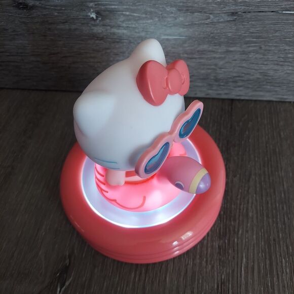 Hello Kitty Pool Mood Light - Picture 3 of 4